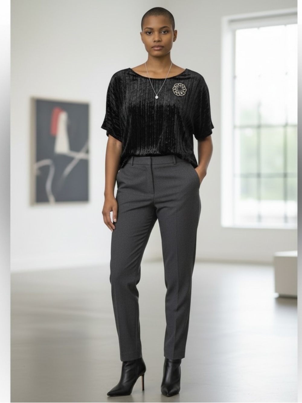 Anne Klein Black Velvet Short Sleeve Top size large NWT